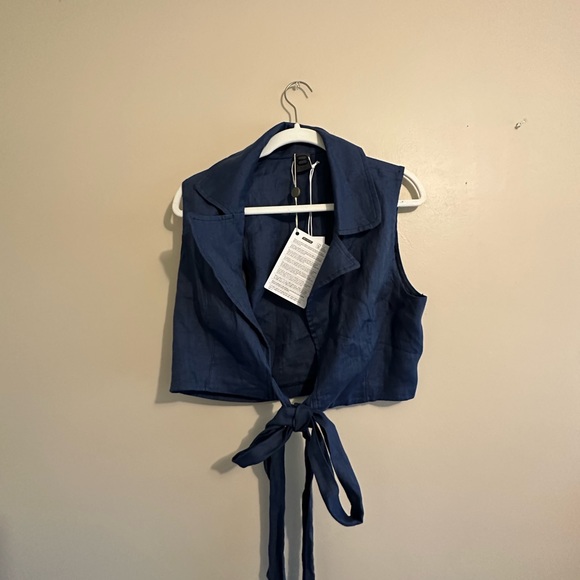 Linen wrap top - Picture 6 of 9